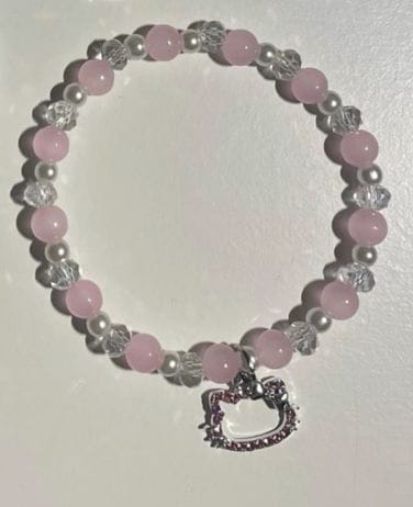 hello kitty inspired bracelet⊹₊ ⋆୨ৎ