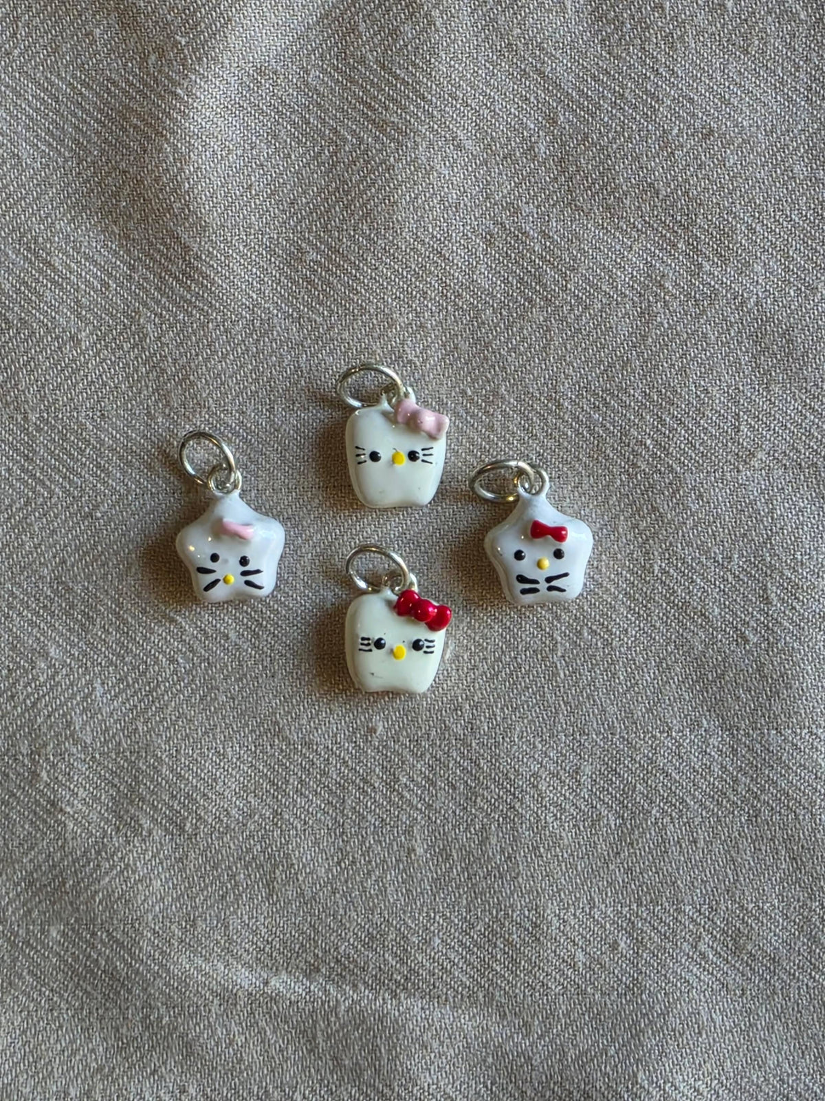 Small hello kitty charm(stainless)
