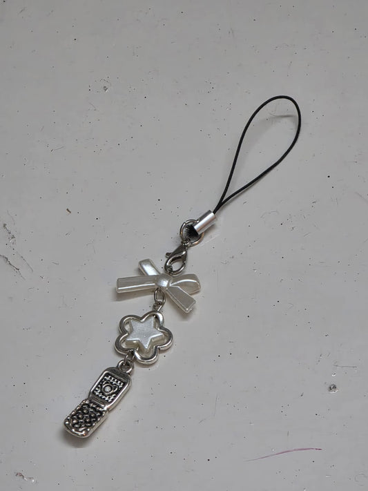 Mobile cutesy phone charm₊✩‧₊˚౨ৎ˚₊✩‧₊