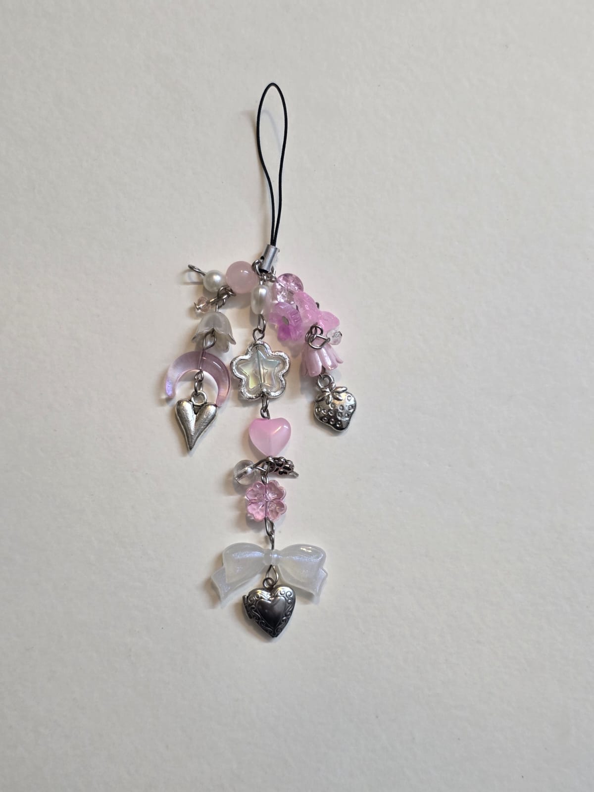 heart pendant phonecharm/keychain :3